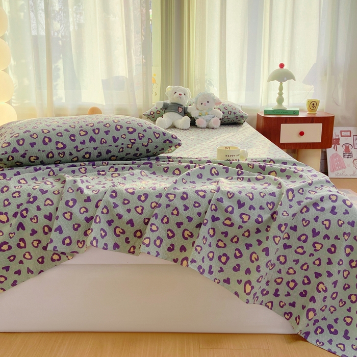 91家纺网 家纺一手货源 找家纺 赛琳 2026新款泡芙纱床单系列单床单床单单件（有买家秀） 绿绸豹纹心