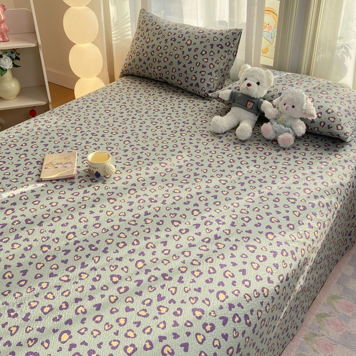 91家纺网 家纺一手货源 找家纺 赛琳 2026新款泡芙纱床单系列单床单床单单件（有买家秀） 绿绸豹纹心