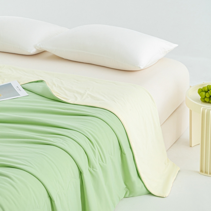 91家纺网 家纺一手货源 找家纺 爱彼家纺 2026夏季热款冰卡Pro+深睡双面用锦纶夏被空调被夏季A类抗菌冰凉单夏被-冰卡夏被系列 冰卡-果绿+芝士