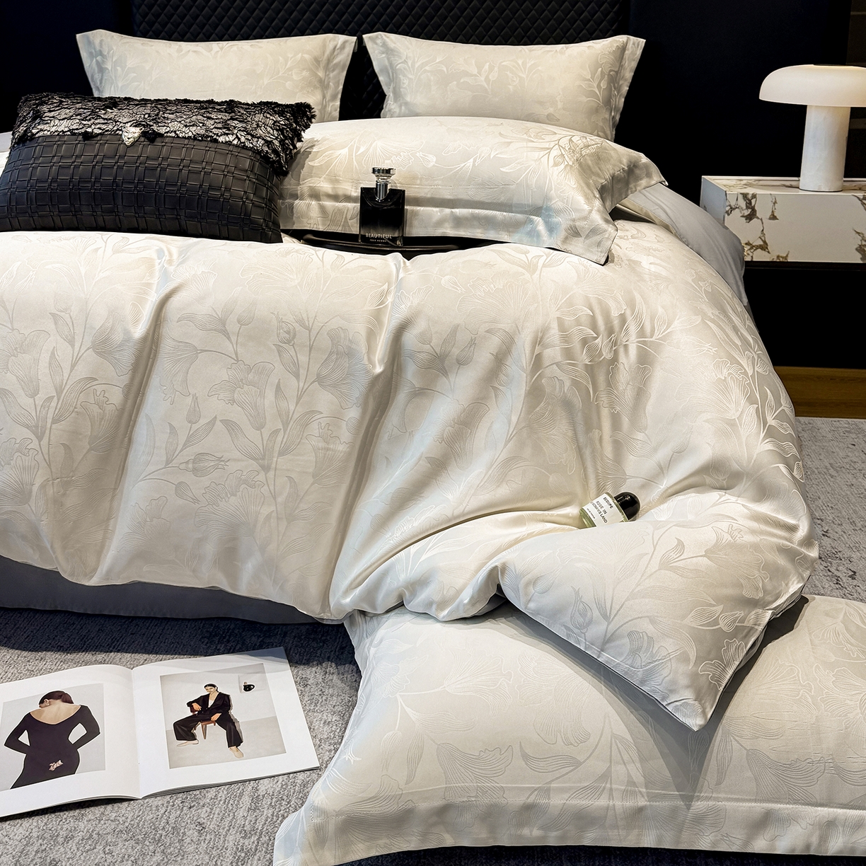 91家纺网 家纺一手货源 找家纺 （总）奥汀洛家纺 2026春夏新款水洗冰丝亮丝提花四件套