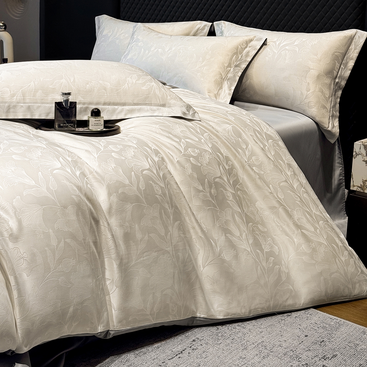 91家纺网 家纺一手货源 找家纺 （总）奥汀洛家纺 2026春夏新款水洗冰丝亮丝提花四件套