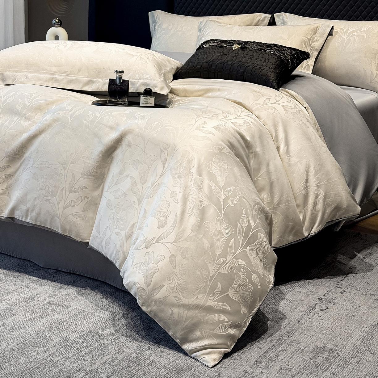 91家纺网 家纺一手货源 找家纺 （总）奥汀洛家纺 2026春夏新款水洗冰丝亮丝提花四件套