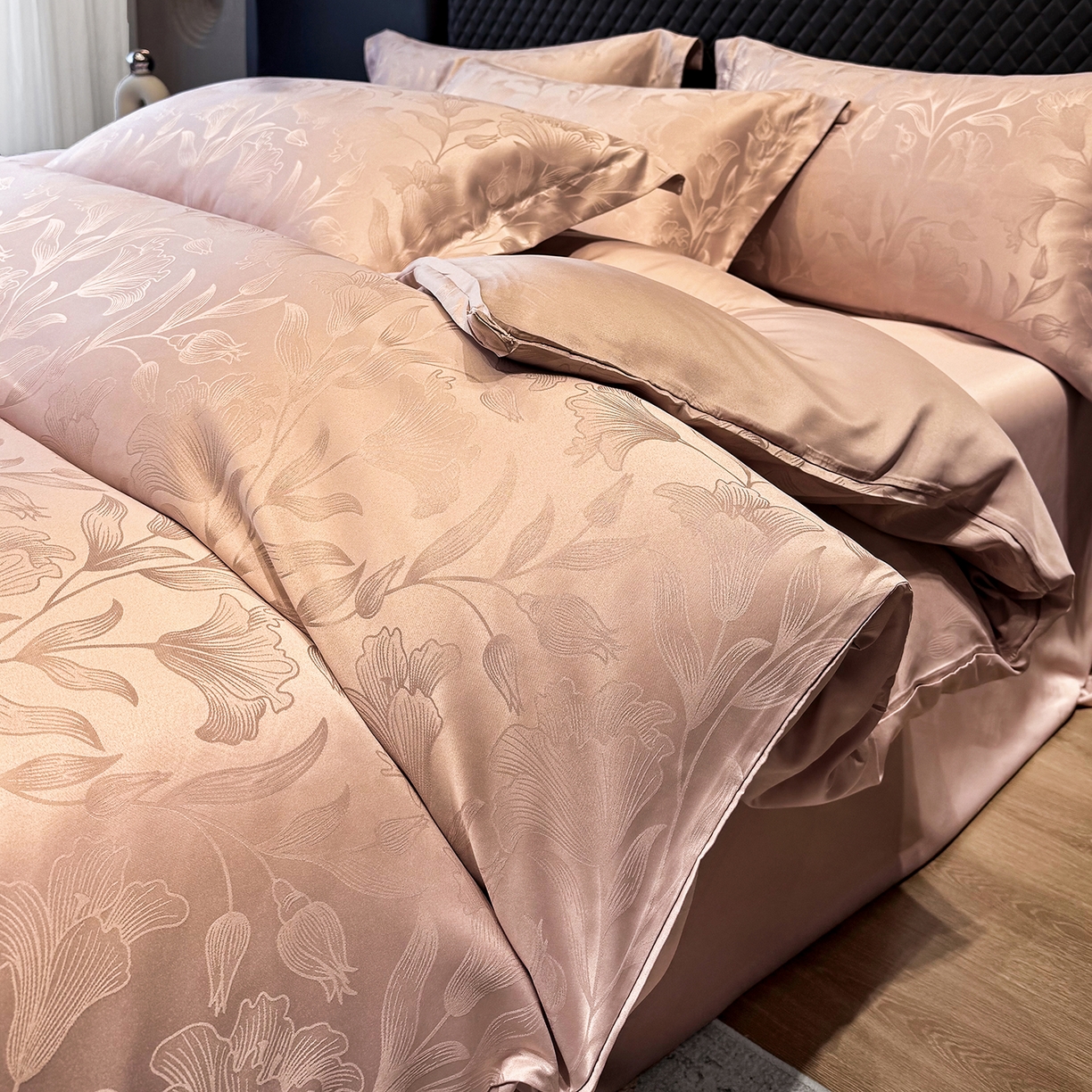 91家纺网 家纺一手货源 找家纺 （总）奥汀洛家纺 2026春夏新款水洗冰丝亮丝提花四件套