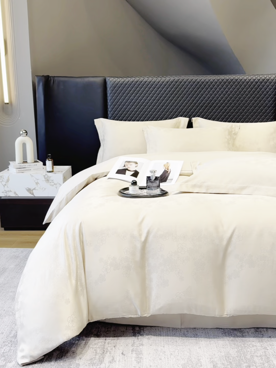 91家纺网 家纺一手货源 找家纺 奥汀洛家纺 2026春夏新款水洗冰丝亮丝提花四件套 蔷薇-驼