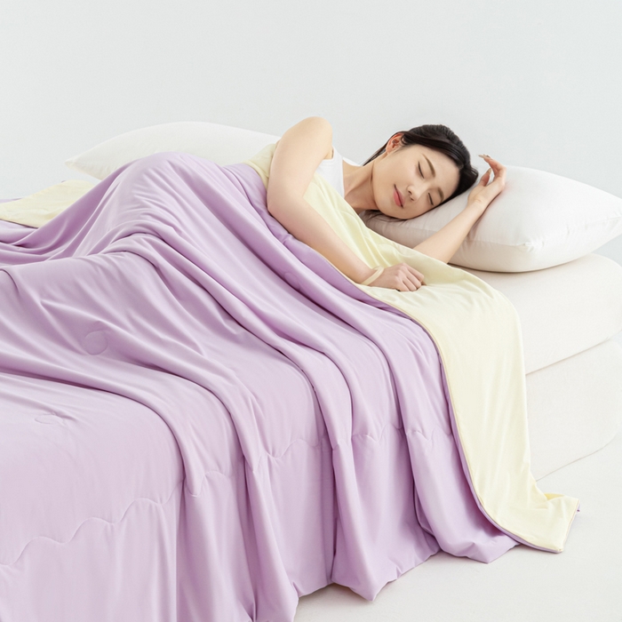 91家纺网 家纺一手货源 找家纺 爱彼家纺 2026夏季热款冰卡Pro+深睡双面用锦纶夏被空调被夏季A类抗菌冰凉单夏被-冰卡夏被系列 冰卡-浅紫+芝士