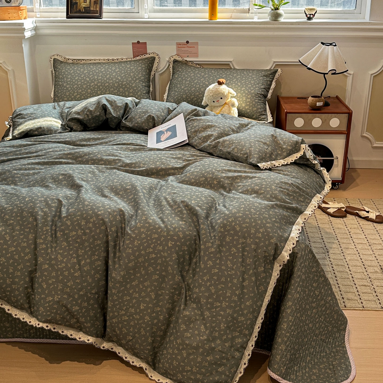91家纺网 家纺一手货源 找家纺 橙子家居 2026新款纯棉法式复古蕾丝花边床盖四件套 墨影
