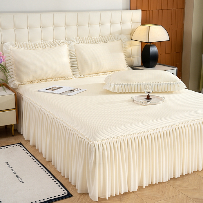 91家纺网 家纺一手货源 找家纺 七里香 2026新款千鸟阁凉豆豆3D冰豆豆床裙款凉席三件套 华夫格-米白