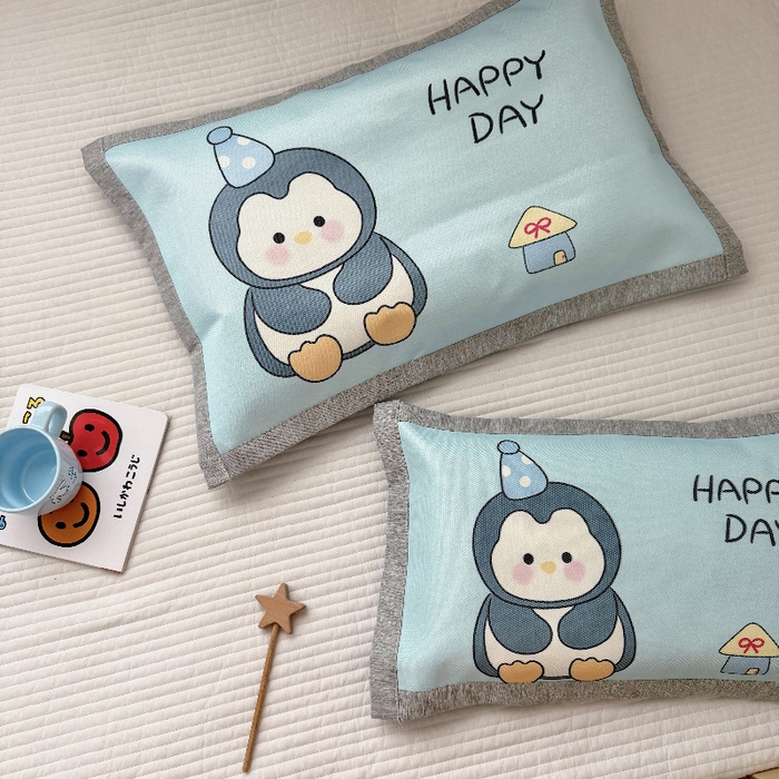 91家纺网 家纺一手货源 找家纺 萌宝家纺  2026新款900D加密儿童冰丝枕套夏季A类冰藤枕头 可爱小企鹅