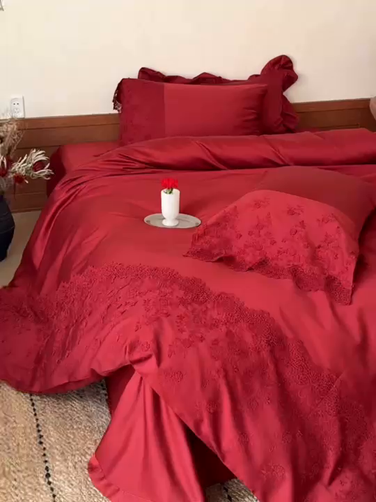 91家纺网 家纺一手货源 找家纺 佳汐蓝家纺 2025新款100支澳棉花边四件套-花拾光 花拾光-红色