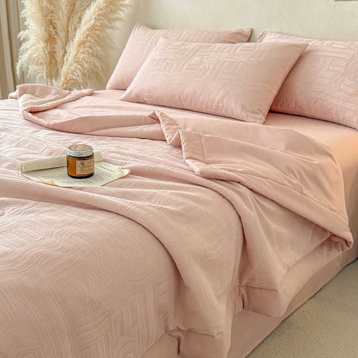 91家纺网 家纺一手货源 找家纺 （总）一加一 2026新款全棉纯棉三层纱色织提花大豆夏被四件套-云棉肌理