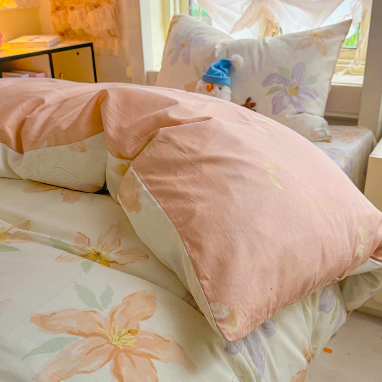 91家纺网 家纺一手货源 找家纺 简约家纺 2026新款全棉印花学生宿舍三件套系列 怡花