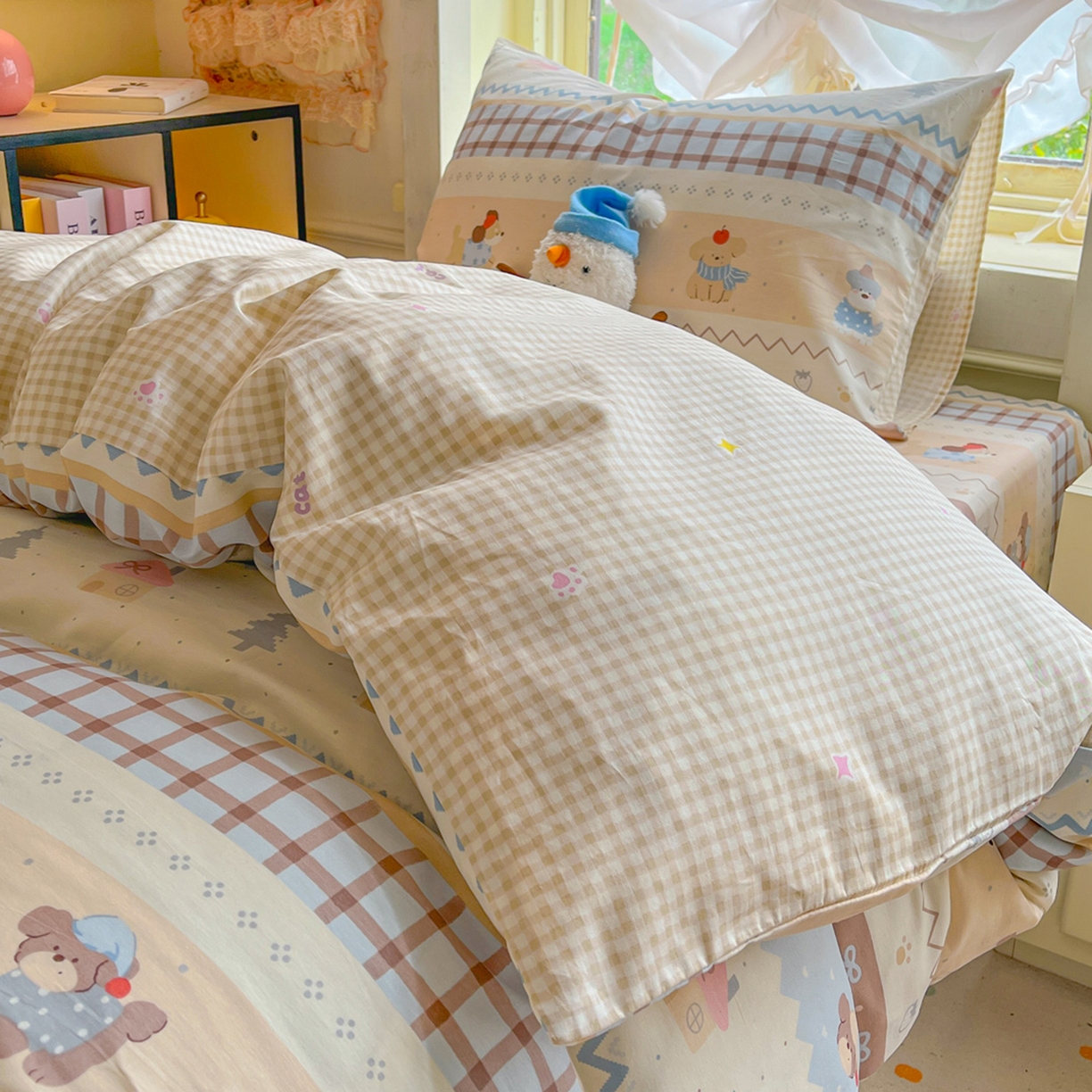 91家纺网 家纺一手货源 找家纺 简约家纺 2026新款全棉印花学生宿舍三件套系列 费尔岛小狗