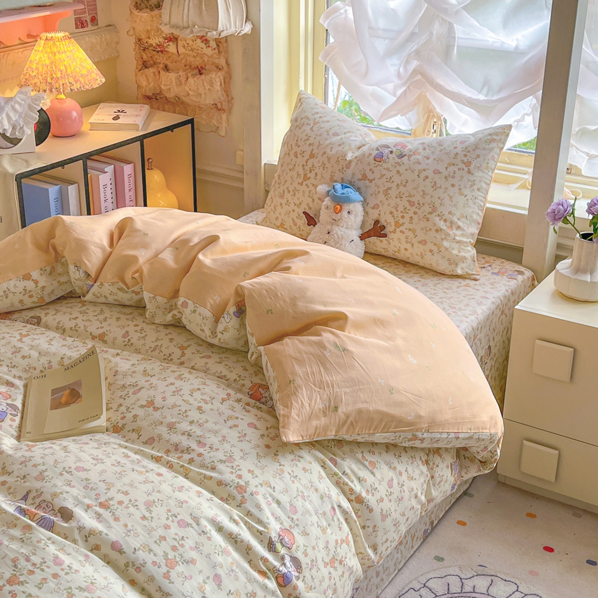 91家纺网 家纺一手货源 找家纺 简约家纺 2026新款全棉印花学生宿舍三件套系列 史努比花海