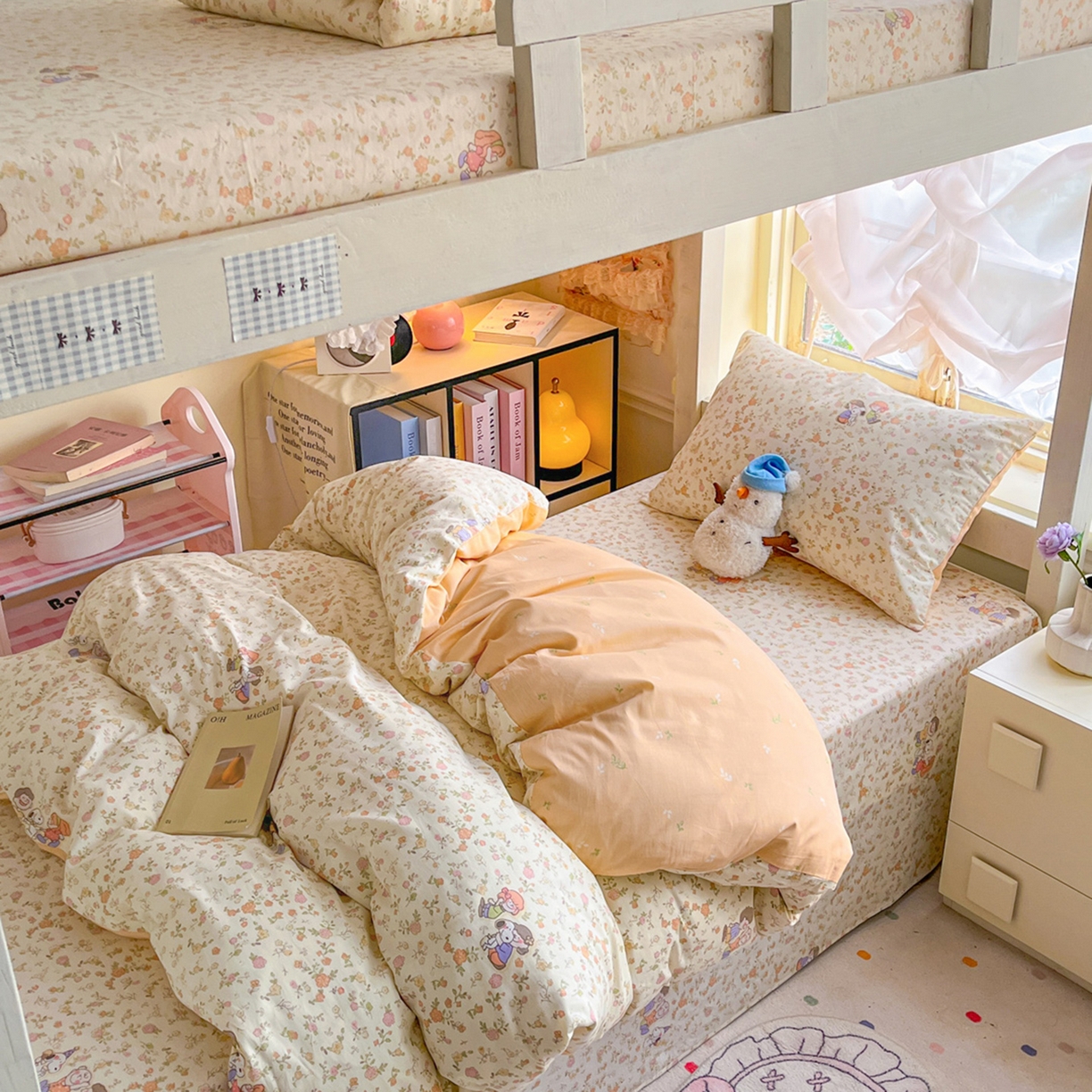 91家纺网 家纺一手货源 找家纺 简约家纺 2026新款全棉印花学生宿舍三件套系列 史努比花海