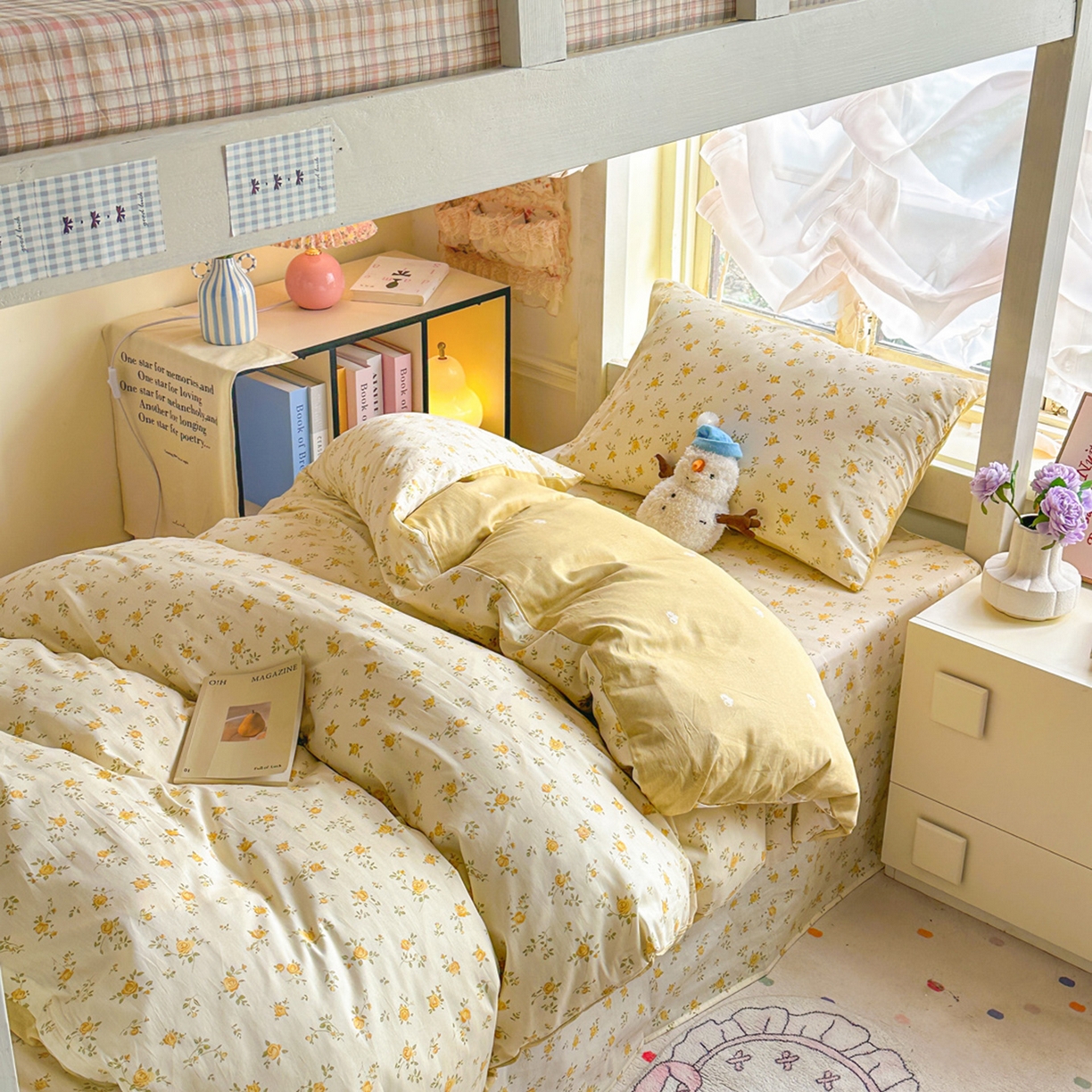 91家纺网 家纺一手货源 找家纺 简约家纺 2026新款全棉印花学生宿舍三件套系列 故事小黄花