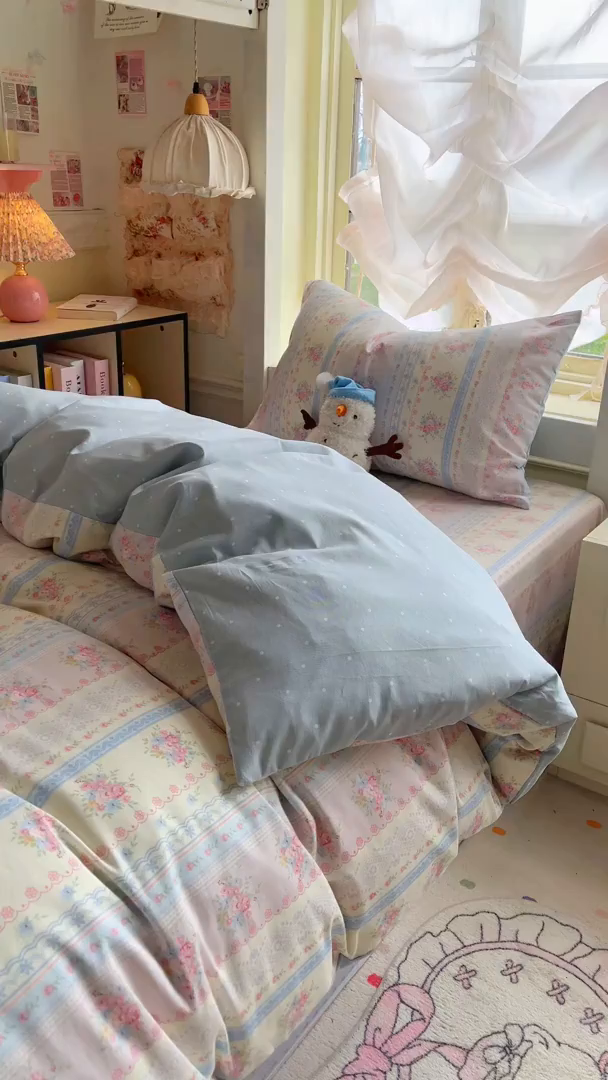 91家纺网 家纺一手货源 找家纺 简约家纺 2026新款全棉印花学生宿舍三件套系列 花满情