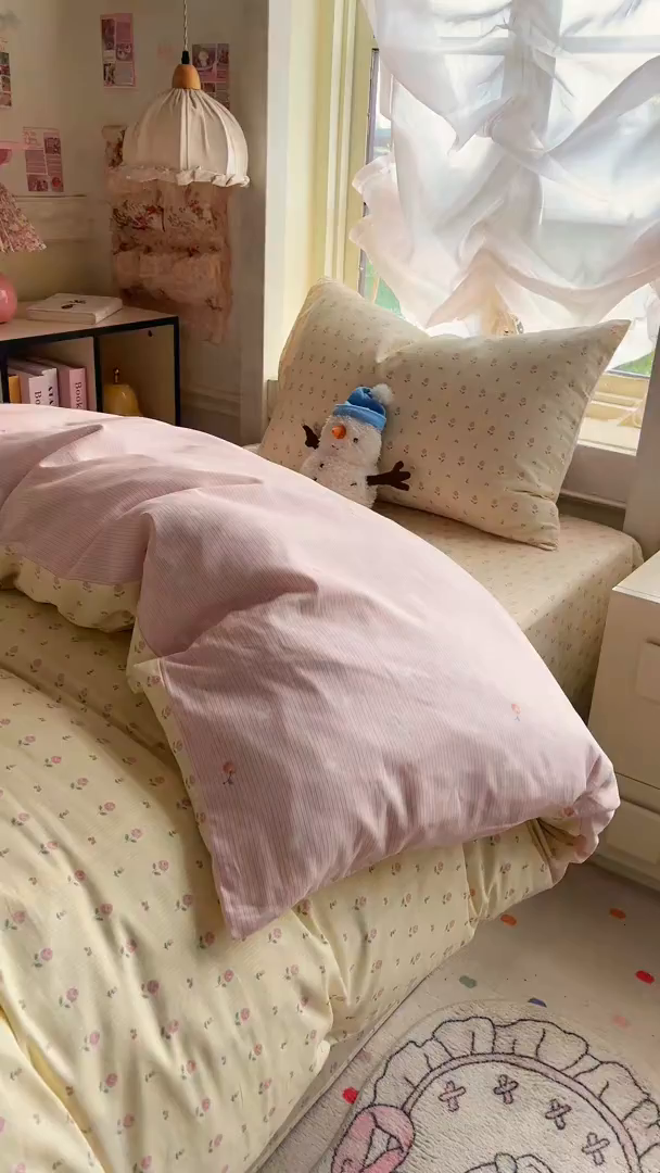 91家纺网 家纺一手货源 找家纺 简约家纺 2026新款全棉印花学生宿舍三件套系列 恬淡小花