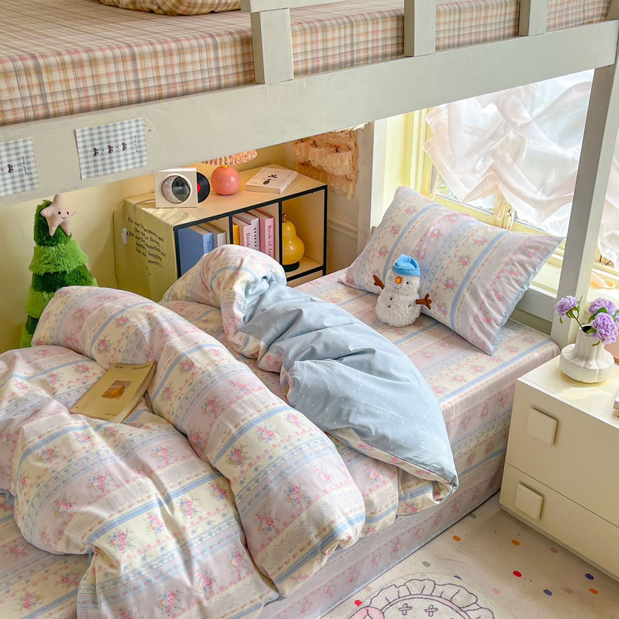 91家纺网 家纺一手货源 找家纺 简约家纺 2026新款全棉印花学生宿舍三件套系列 花满情