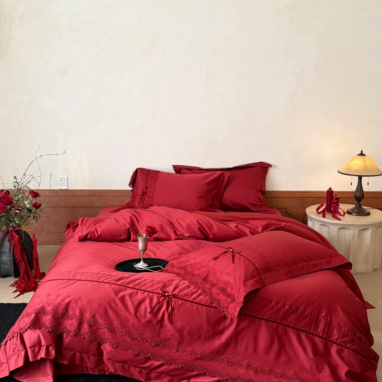 佳汐蓝家纺 秋冬新品100支澳棉立体刺绣双层花边+打褶+蝴蝶结四件套--邂逅 红色