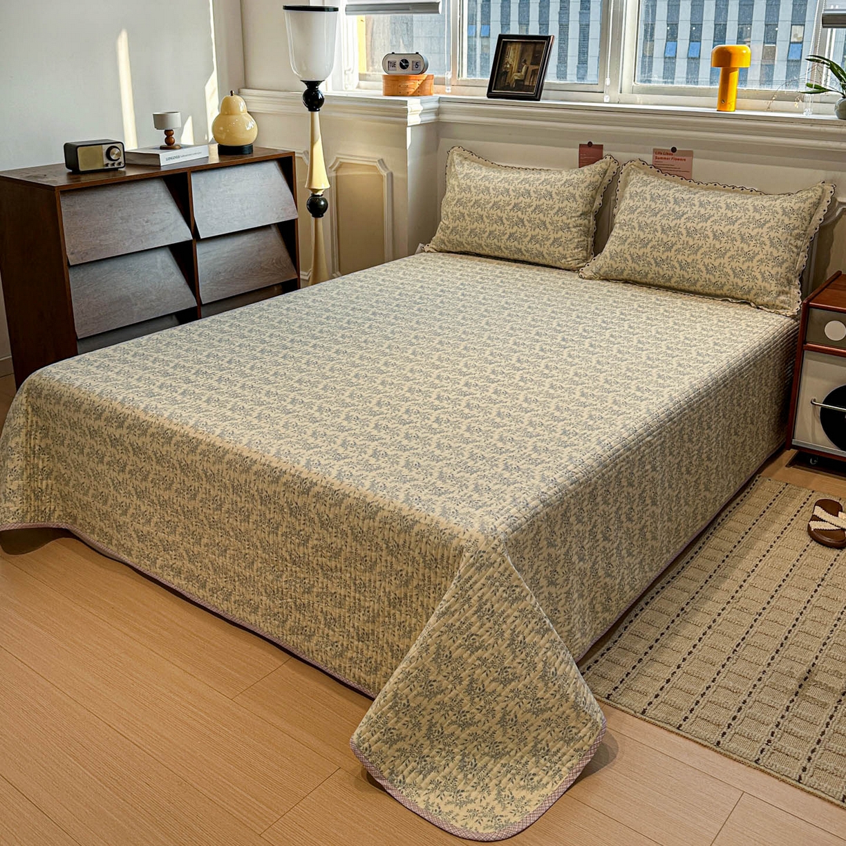 91家纺网 家纺一手货源 找家纺 橙子家居 2026新款纯棉法式复古蕾丝花边床盖四件套 枝蔓-浅蓝