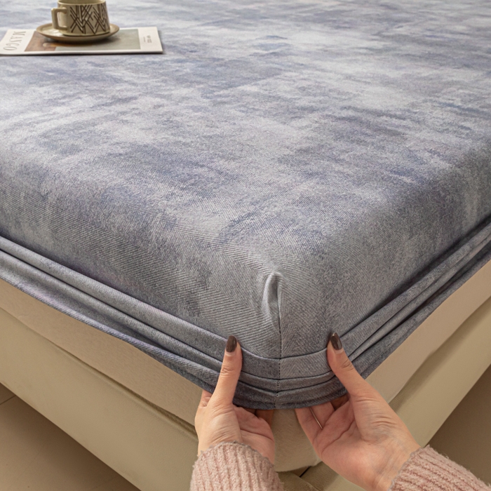 91家纺网 家纺一手货源 找家纺 爱彼家纺 2026新款A类纯棉提花老粗布床笠单件床笠三件套提花床笠-系列一 全棉提花-烟蓝石影