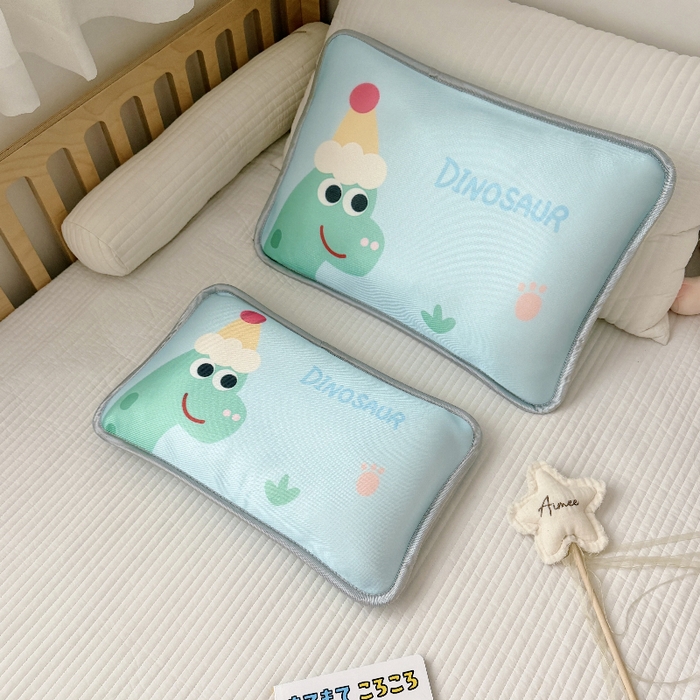 91家纺网 家纺一手货源 找家纺 萌宝家纺  2026新款夏季凉感儿童冰丝枕套双面冰藤枕(新增花型） 帽子恐龙