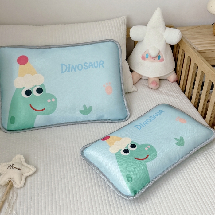 91家纺网 家纺一手货源 找家纺 萌宝家纺  2026新款夏季凉感儿童冰丝枕套双面冰藤枕(新增花型） 帽子恐龙