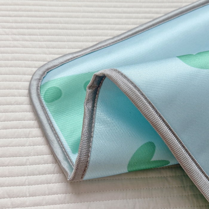 91家纺网 家纺一手货源 找家纺 萌宝家纺  2026新款夏季凉感儿童冰丝枕套双面冰藤枕(新增花型） 帽子恐龙