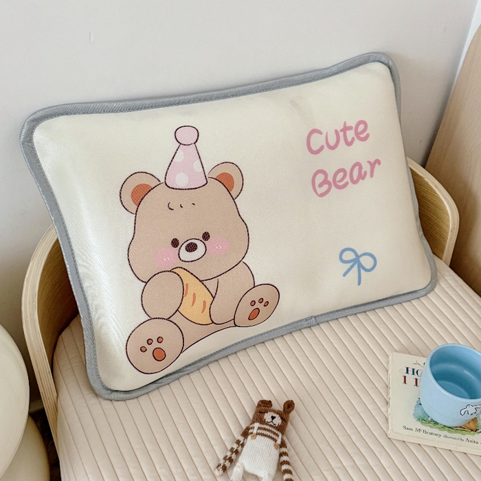 91家纺网 家纺一手货源 找家纺 萌宝家纺  2026新款夏季凉感儿童冰丝枕套双面冰藤枕(新增花型） 面包熊