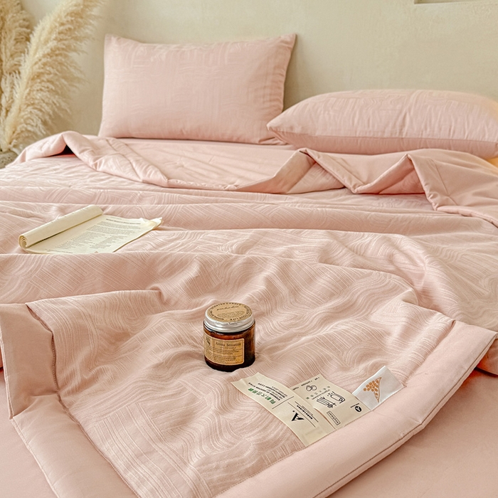 91家纺网 家纺一手货源 找家纺 一加一 2026新款全棉纯棉三层纱色织提花大豆夏被四件套-云棉肌理 幻纤影（粉金）