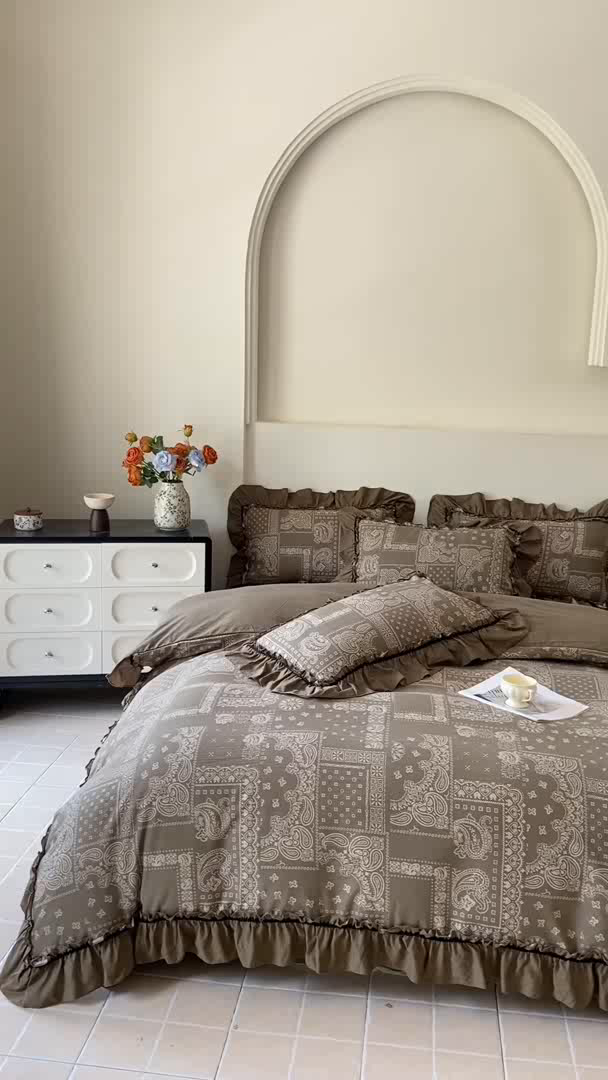 91家纺网 家纺一手货源 找家纺 赛琳 2026新款复古风亚麻原麻花边四件套（有买家秀） 枯木生花