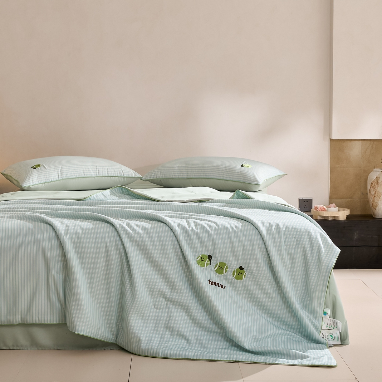 91家纺网 家纺一手货源 找家纺 （总）慕晨 2023新款纯色双拼双面绒法兰绒牛奶绒四件套被套直播爆款