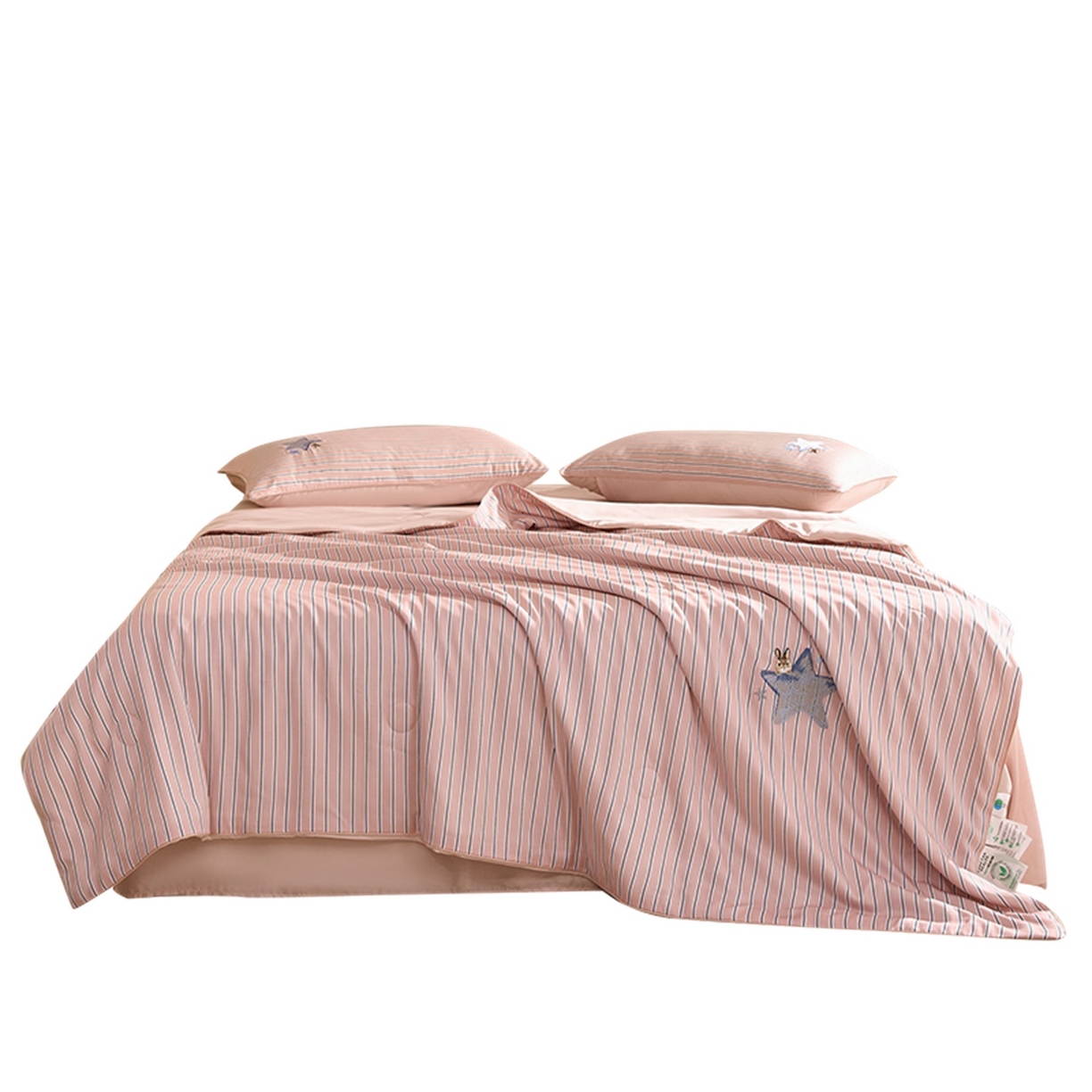 91家纺网 家纺一手货源 找家纺 慕晨 2026新款天丝莱赛尔数码印加绣花高级简奢丝滑丝绸卡通款夏被四件套 星兔