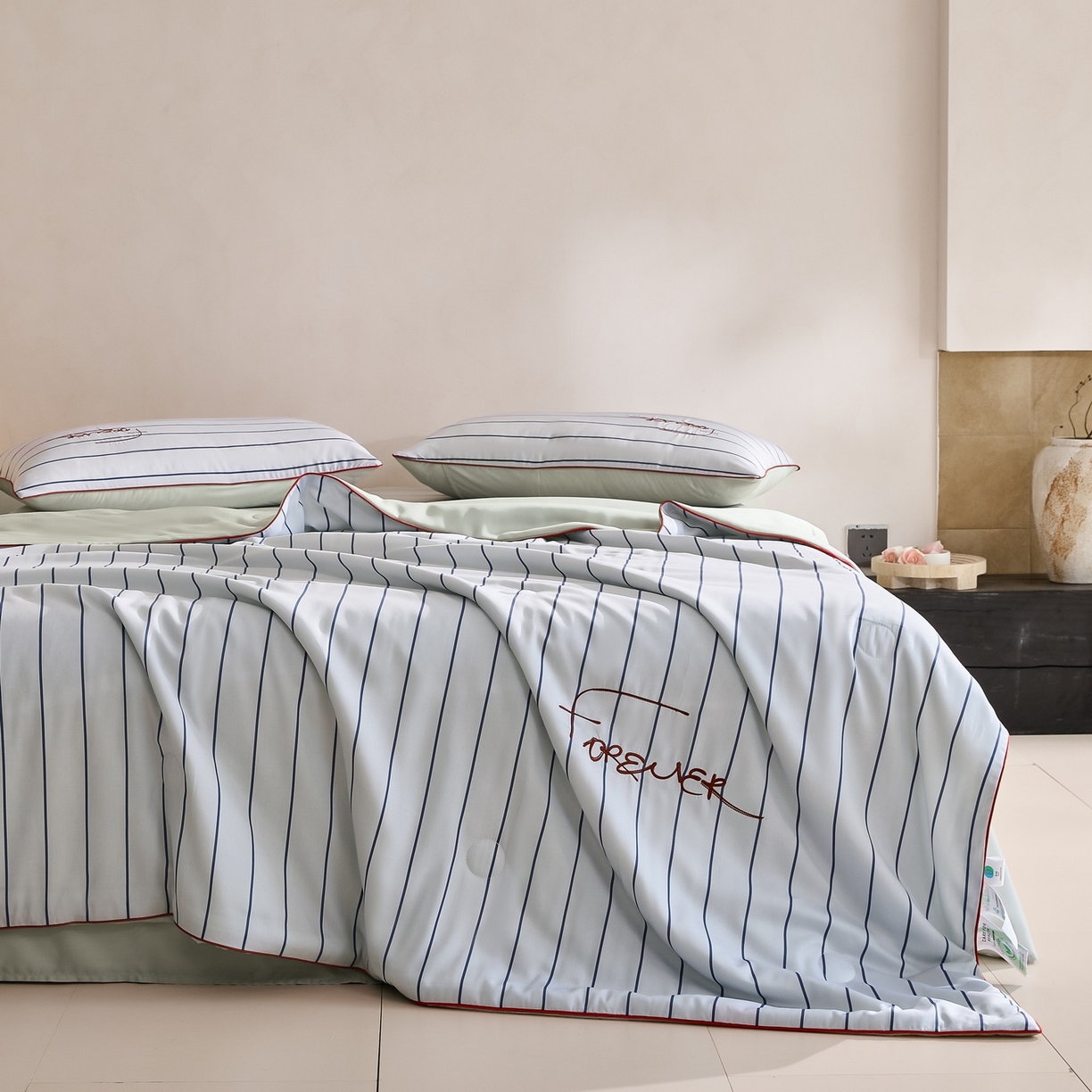 慕晨 2026新款天丝莱赛尔数码印加绣花高级简奢丝滑丝绸卡通款夏被四件套 永恒