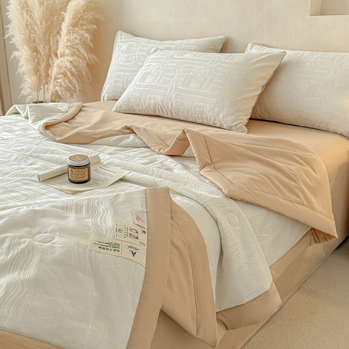 91家纺网 家纺一手货源 找家纺 一加一 2026新款全棉纯棉三层纱色织提花大豆夏被四件套-云棉肌理 幻纤影（米白）