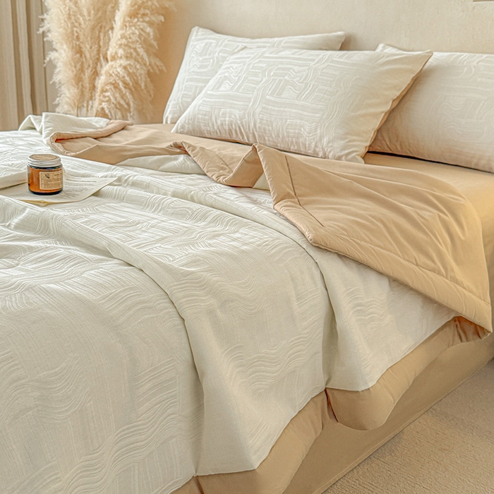 91家纺网 家纺一手货源 找家纺 一加一 2026新款全棉纯棉三层纱色织提花大豆夏被四件套-云棉肌理 幻纤影（米白）