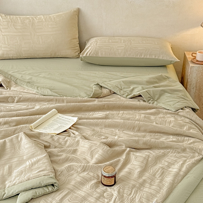 91家纺网 家纺一手货源 找家纺 一加一 2026新款全棉纯棉三层纱色织提花大豆夏被四件套-云棉肌理 幻纤影（浅茶色）