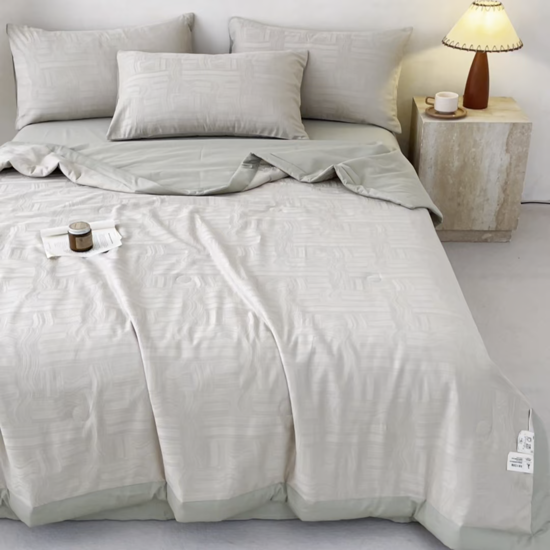 91家纺网 家纺一手货源 找家纺 一加一 2026新款全棉纯棉三层纱色织提花大豆夏被四件套-云棉肌理 幻纤影（浅茶色）