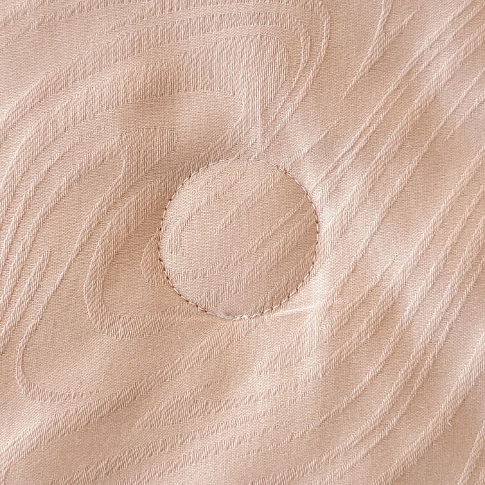 91家纺网 家纺一手货源 找家纺 一加一 2026新款全棉纯棉三层纱色织提花大豆夏被四件套-云棉肌理 凯迪娜（粉金）