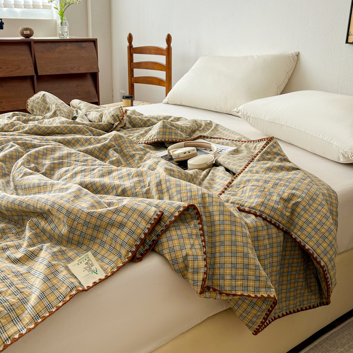 91家纺网 家纺一手货源 找家纺 （总）逸林家纺2026新款水洗棉夏被无印风格子夏被空调被贝壳绣系列学生单/双人夏被
