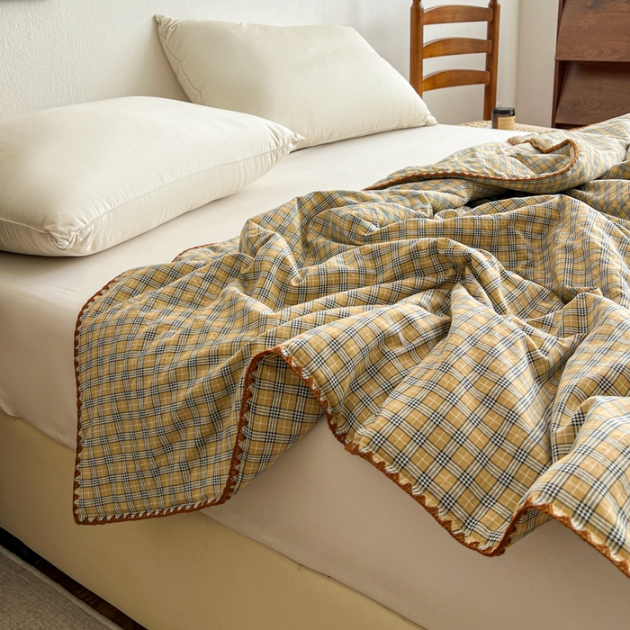 91家纺网 家纺一手货源 找家纺 （总）逸林家纺2026新款水洗棉夏被无印风格子夏被空调被贝壳绣系列学生单/双人夏被