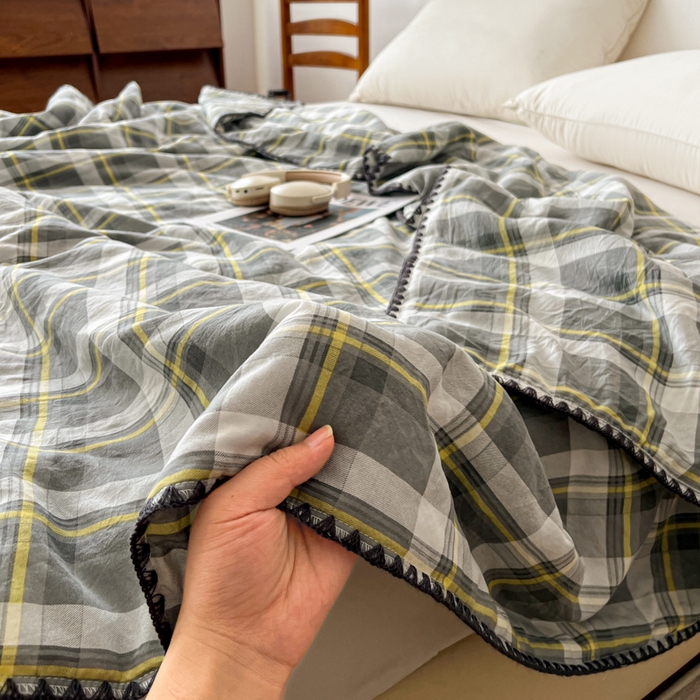 91家纺网 家纺一手货源 找家纺 逸林家纺2026新款水洗棉夏被无印风格子夏被空调被贝壳绣系列学生单/双人夏被 雅格-灰