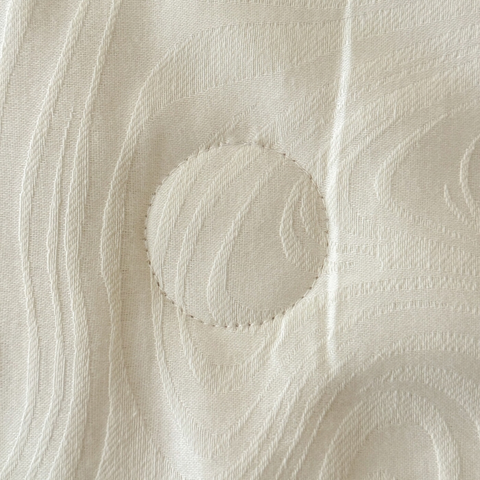 91家纺网 家纺一手货源 找家纺 一加一 2026新款全棉纯棉三层纱色织提花大豆夏被四件套-云棉肌理 凯迪娜（米白）