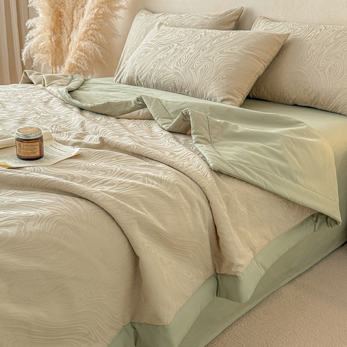 91家纺网 家纺一手货源 找家纺 一加一 2026新款全棉纯棉三层纱色织提花大豆夏被四件套-云棉肌理 凯迪娜（浅茶色）