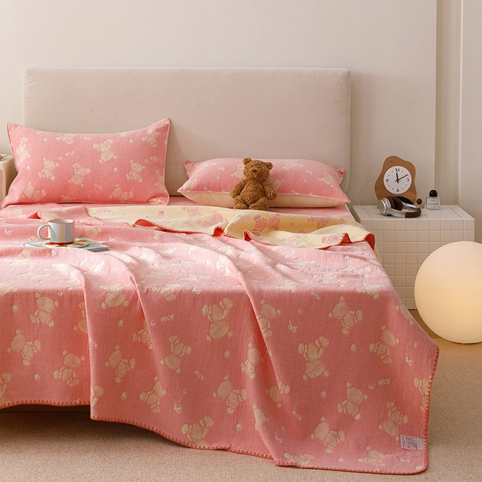 91家纺网 家纺一手货源 找家纺 悦然毛巾被 2026新款三层纱全棉纱布毛巾被盖毯夏被床单夏凉被空调被 晴粉