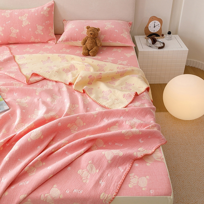 91家纺网 家纺一手货源 找家纺 悦然毛巾被 2026新款三层纱全棉纱布毛巾被盖毯夏被床单夏凉被空调被 晴粉