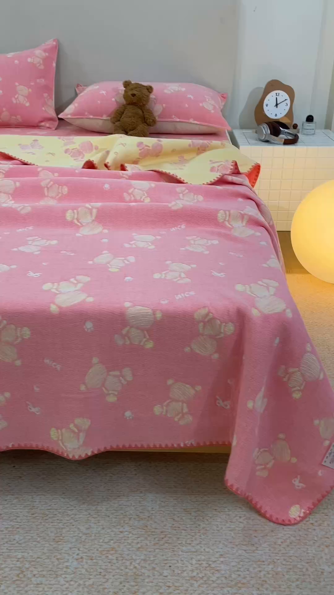 91家纺网 家纺一手货源 找家纺 悦然毛巾被 2026新款三层纱全棉纱布毛巾被盖毯夏被床单夏凉被空调被 晴粉