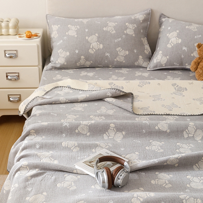 91家纺网 家纺一手货源 找家纺 悦然毛巾被 2026新款三层纱全棉纱布毛巾被盖毯夏被床单夏凉被空调被 晴灰