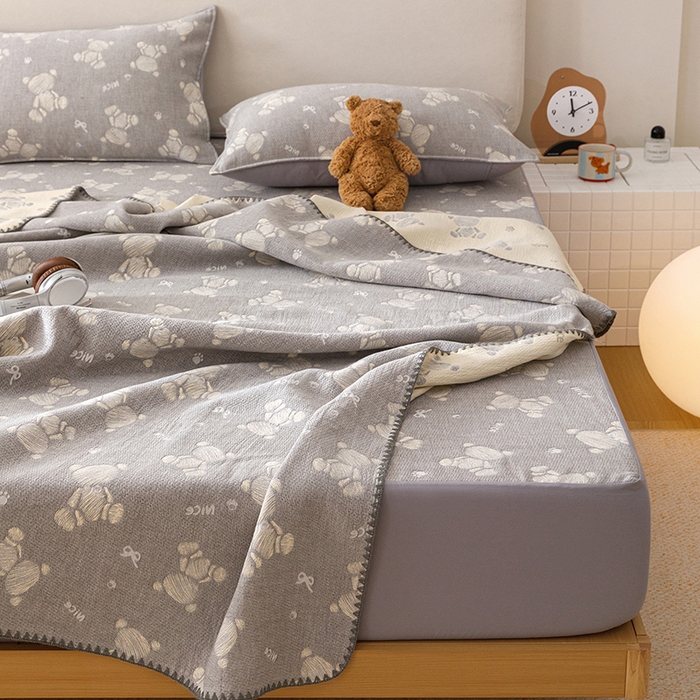 91家纺网 家纺一手货源 找家纺 悦然毛巾被 2026新款三层纱全棉纱布毛巾被盖毯夏被床单夏凉被空调被 晴灰