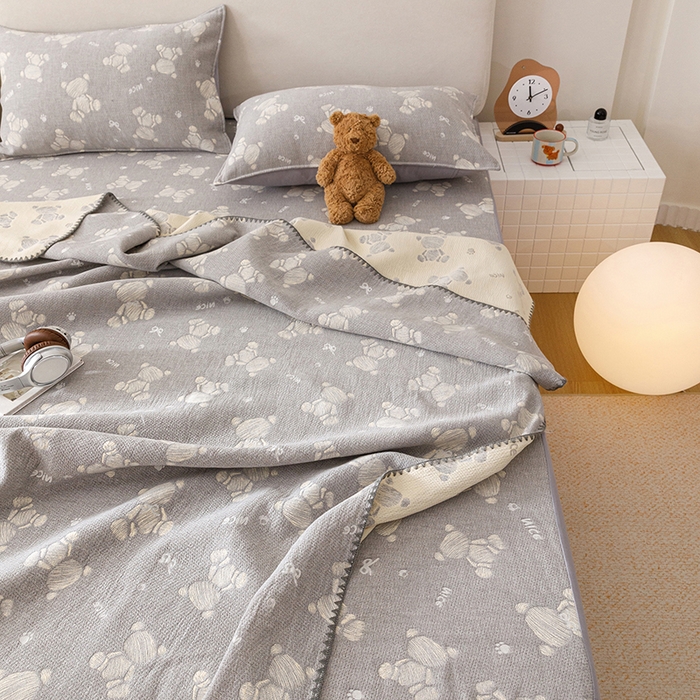 91家纺网 家纺一手货源 找家纺 悦然毛巾被 2026新款三层纱全棉纱布毛巾被盖毯夏被床单夏凉被空调被 晴灰